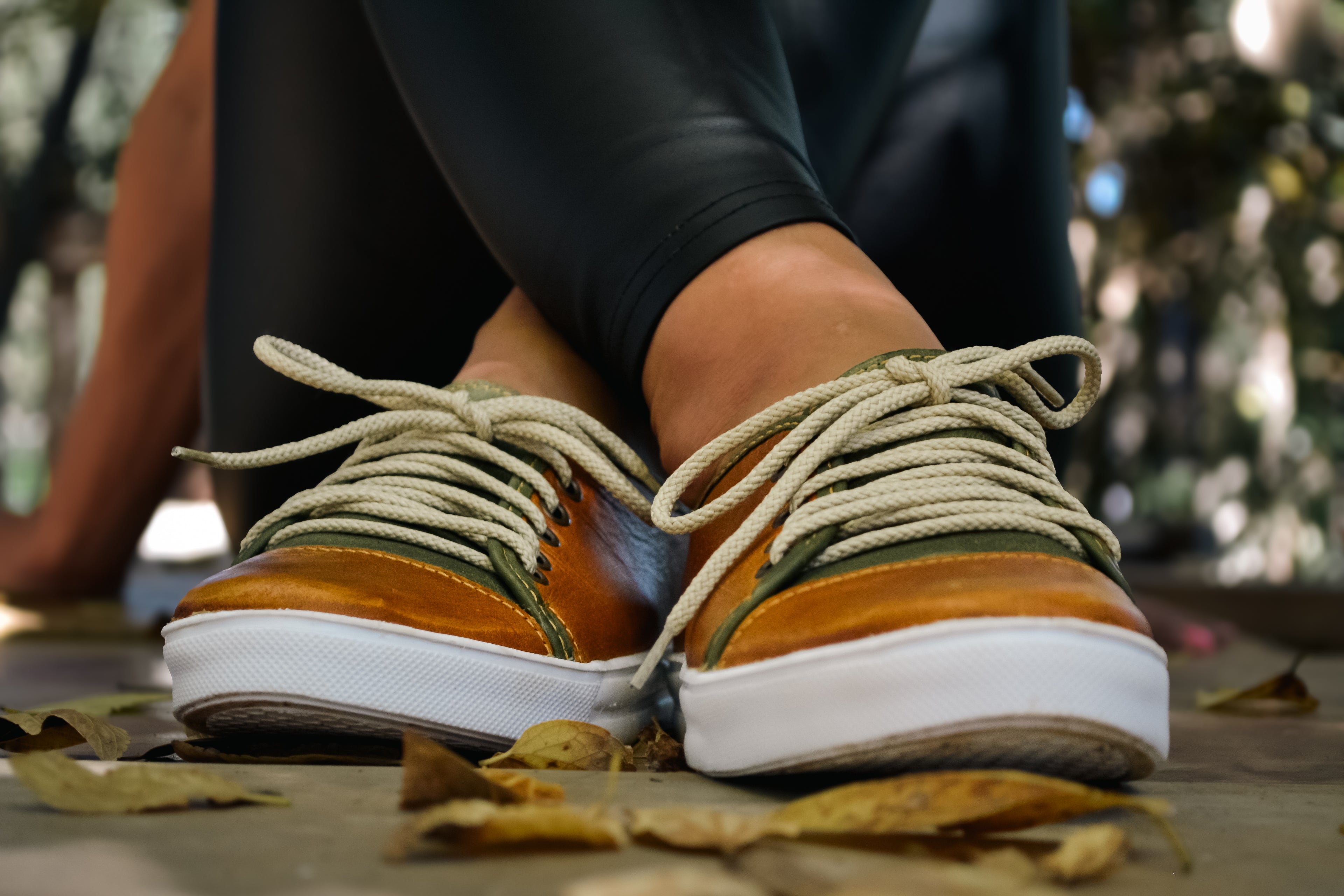 Tihana Sneaker Tan & Olive