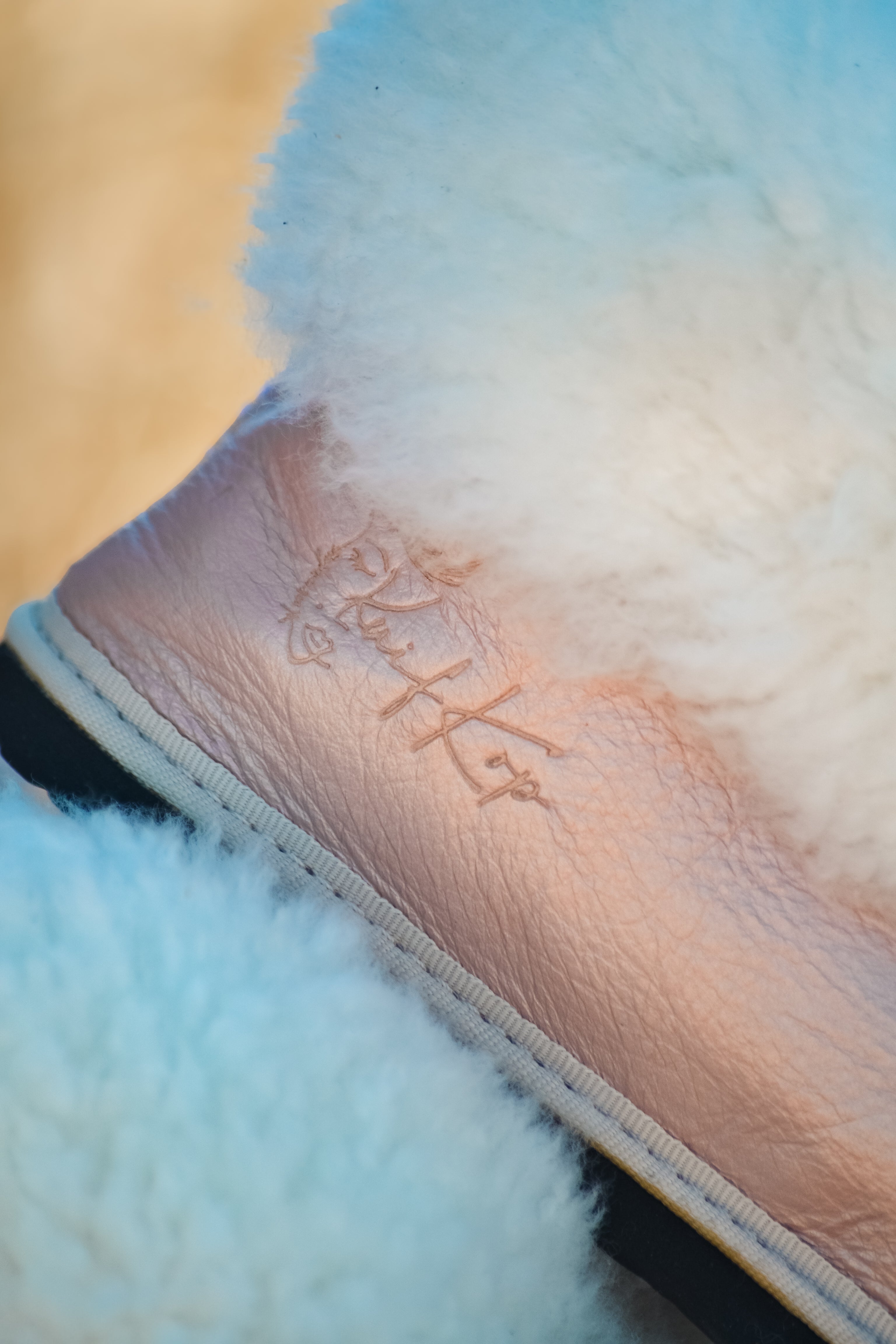 Wool Slippers Rose Gold