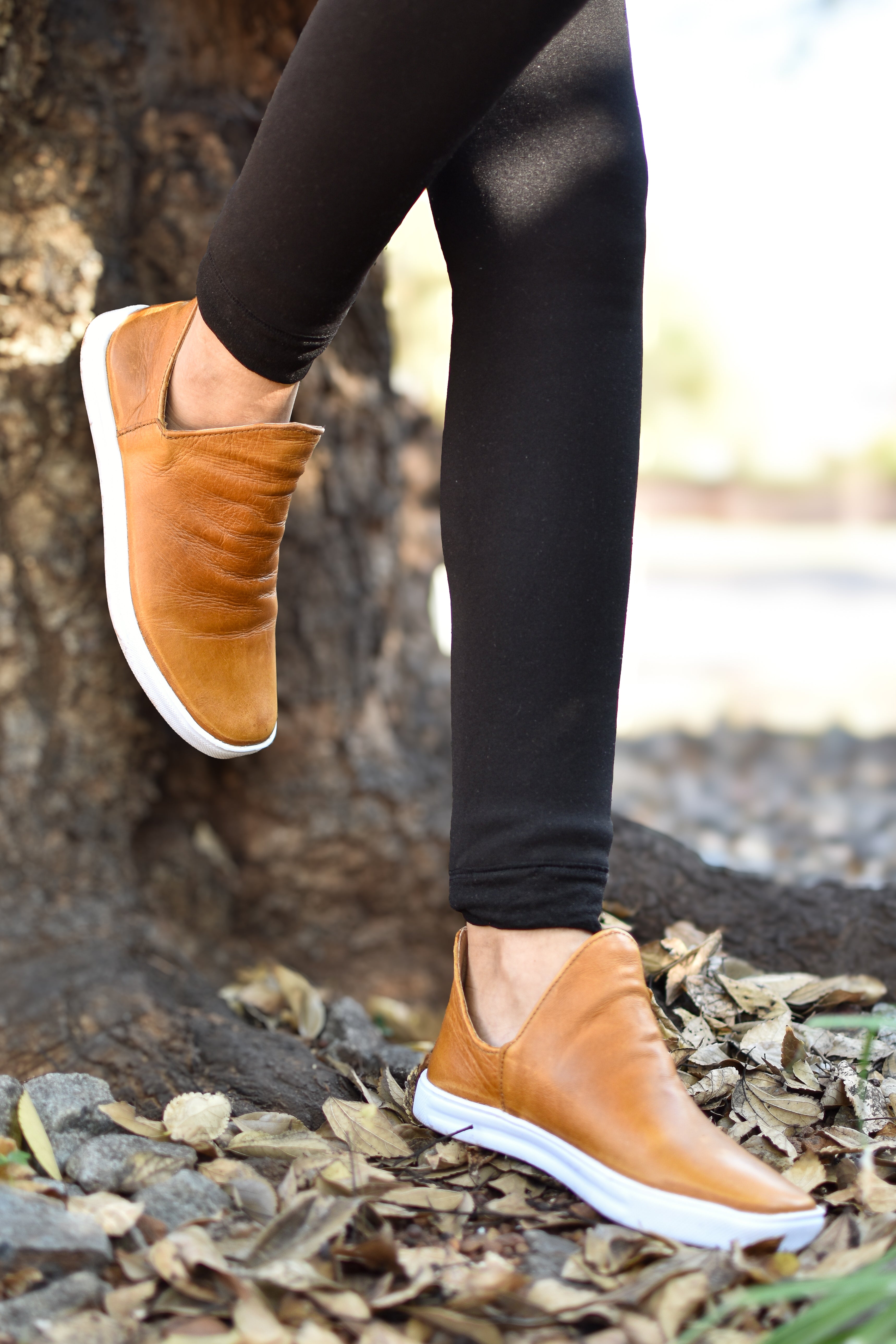 Olga Sneaker Boot Tan