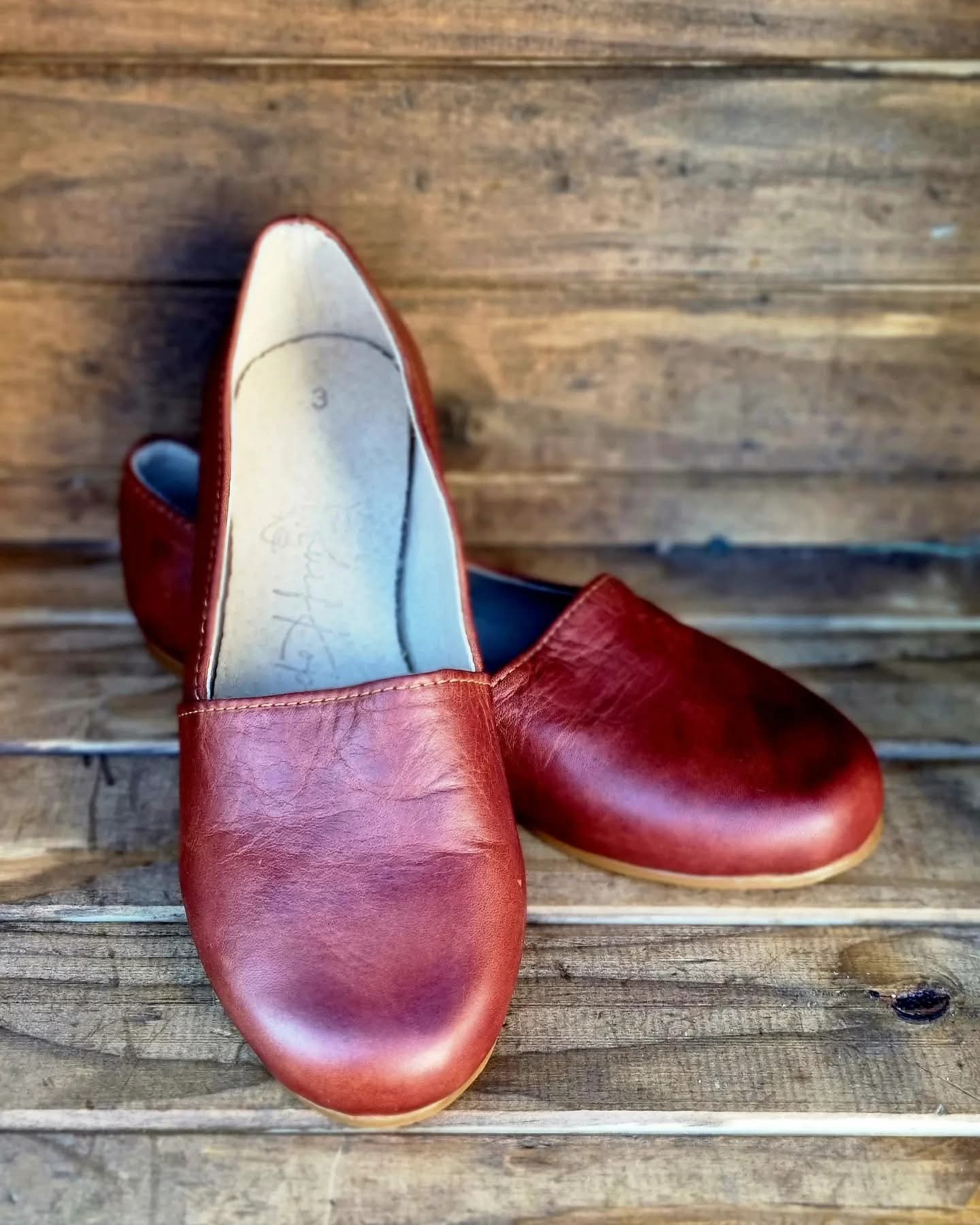 Lucy Pump Tobacco