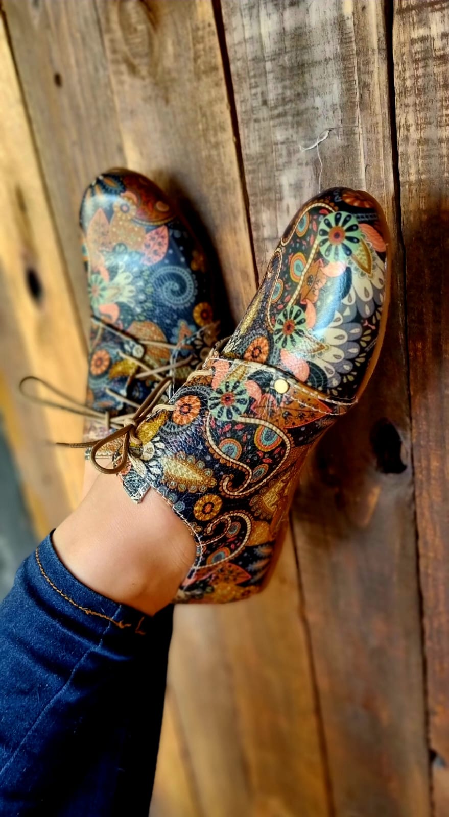 Dali Blue Paisley