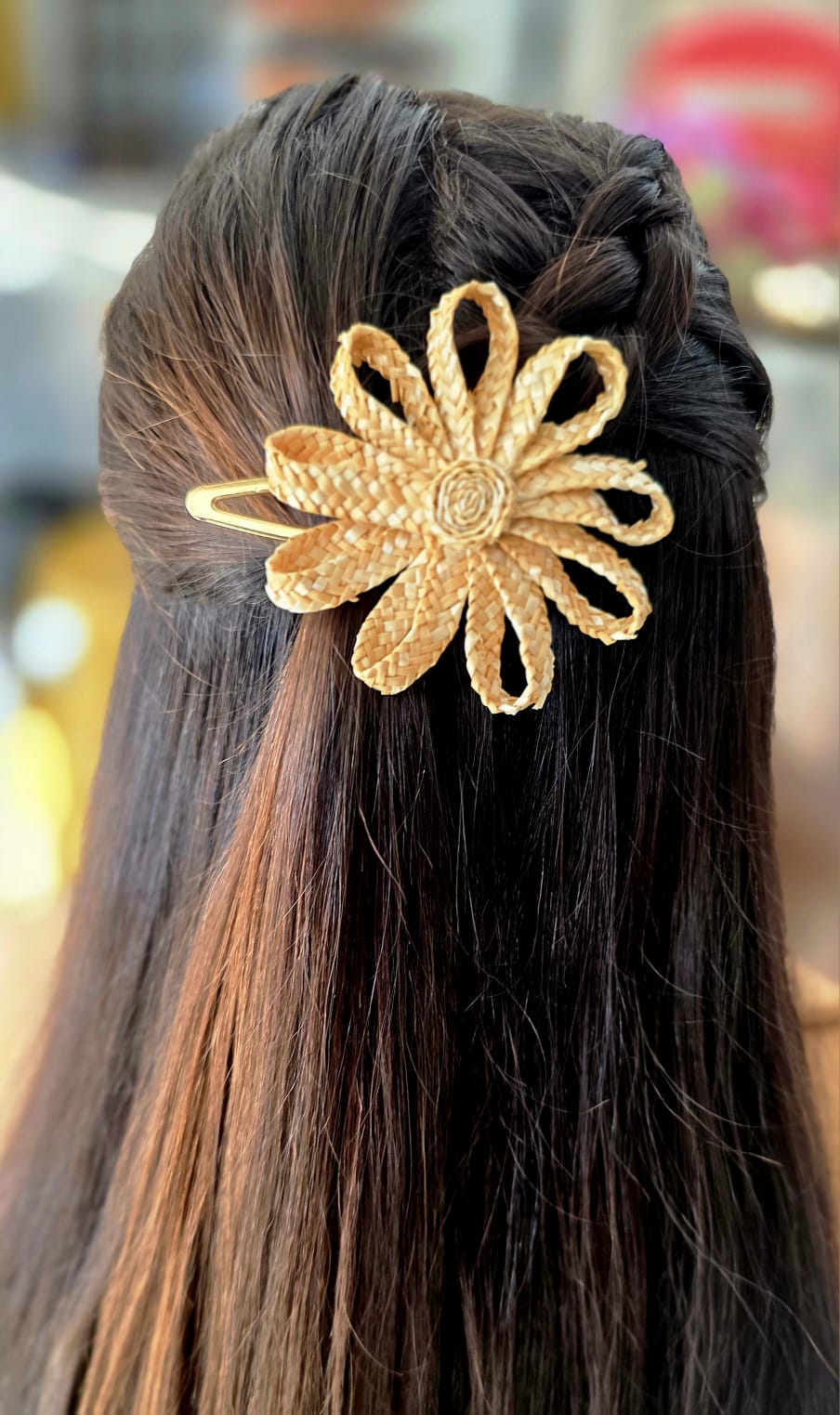 Stylish hair clips